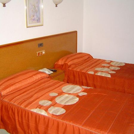 Hotel Lazaro Calamocha Room photo